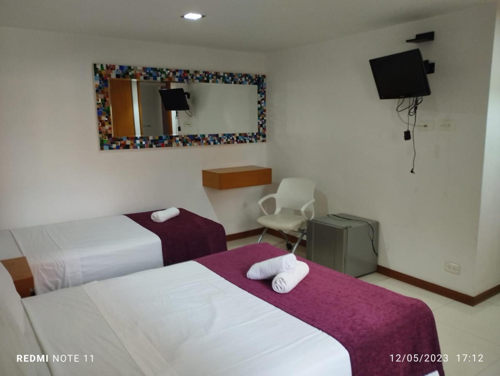 Hotel San Antonio Plaza Cali Buitenkant foto